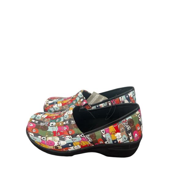 Easy Spirit Laurie Slip -Resistant Clogs Women’s Size 11-Fun Dog Print New - Picture 3 of 9